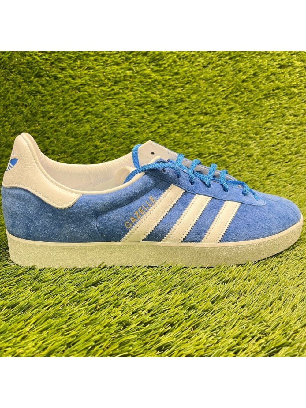 Adidas Gazelle 85 Mens Size 11 Blue White Athletic Walking Suede Shoes Sneakers